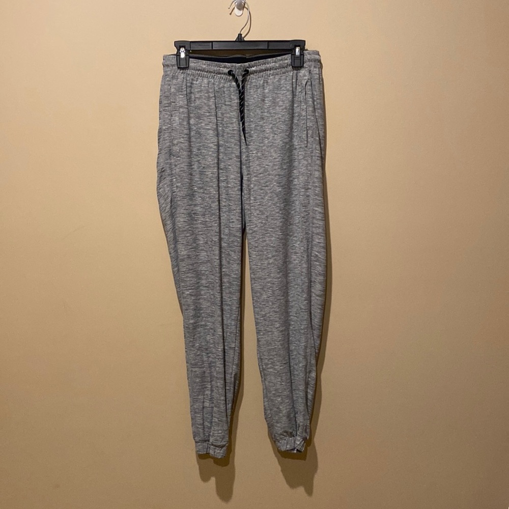 Old Navy activewear joggers